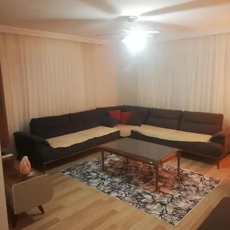 Tatildeki Yuva Кешме